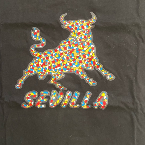 Sevilla T-Shirt - Picture 2 of 3
